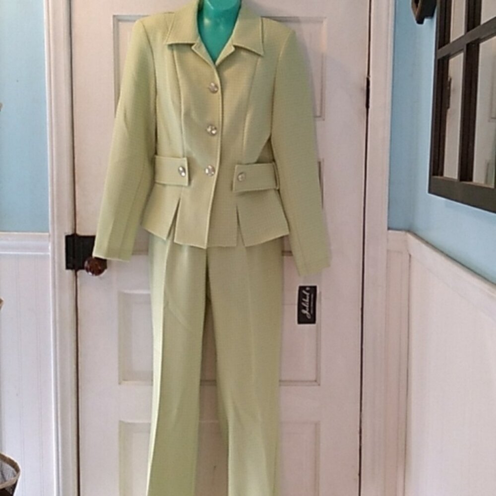 Jolibel green 4 business pant suit nwt